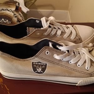New NFL Raiders Canvas Shoes Size 11